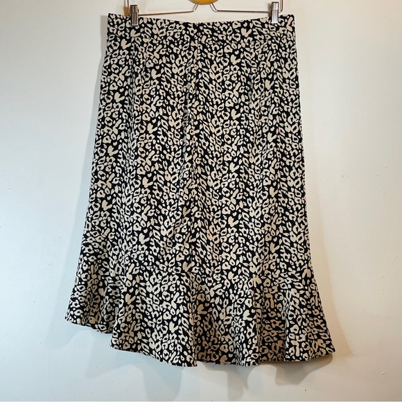 NWT Nasty Gal Leopard Waterfall Ruffle Trim Skirt, black & cream, sz.US/12 - Picture 4 of 8